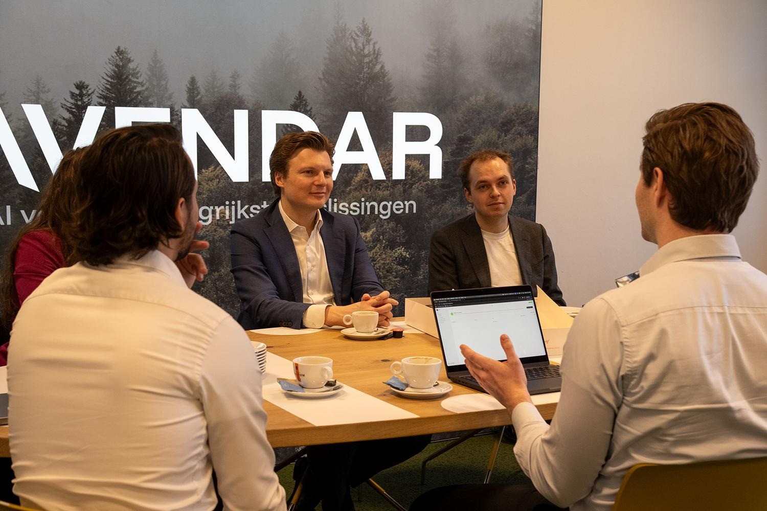 Fractievoorzitter Ruben Brekelmans bezoekt Avendar